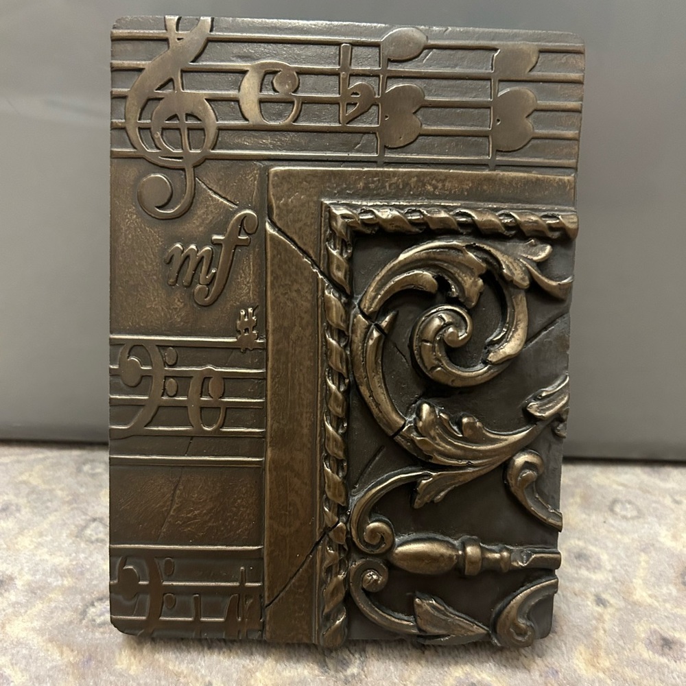 Sid Dickens B10-C, alchemy metal/bronze  memory blocks.
